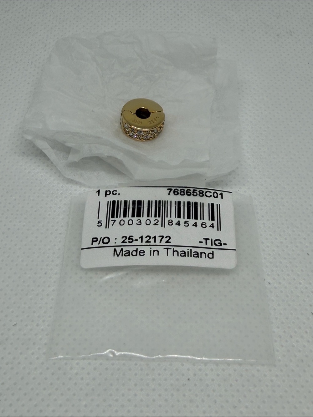 Pandora Clear Pave Clip Charm Gold Plated - 768658C01